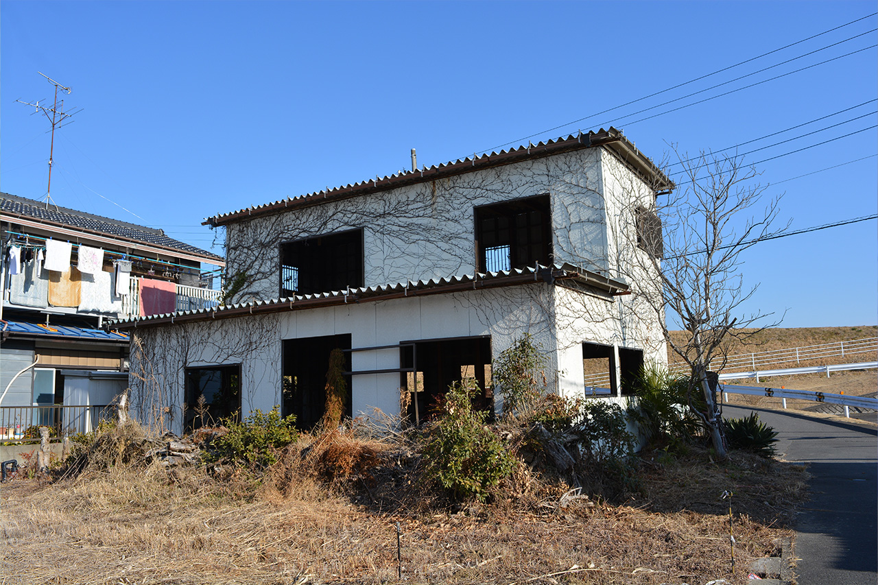 岡山市にお住まいのA様が、「築古の相続不動産を解体せずに売却できた事例」